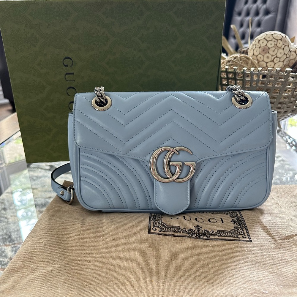 💙SOLD💙 Authentic Gucci Marmont small bag